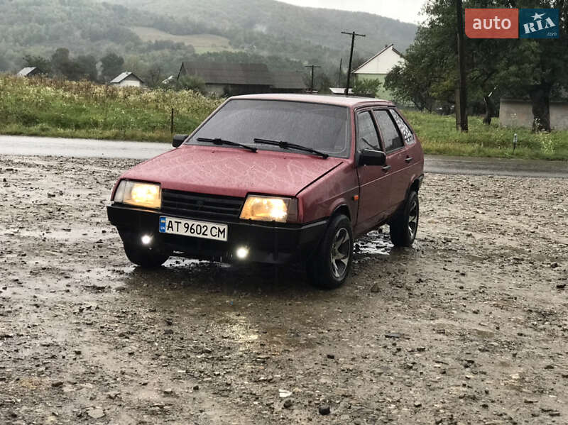 Хэтчбек ВАЗ 2109 1997 в 