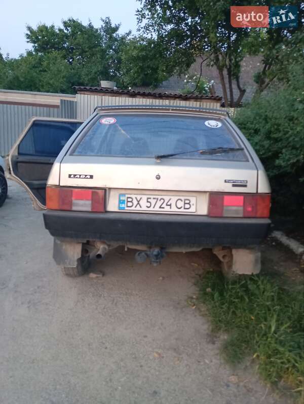 Хэтчбек ВАЗ / Lada 2109 1998 в Каменец-Подольском