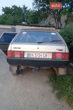 Хэтчбек ВАЗ 2109 1998 в 
