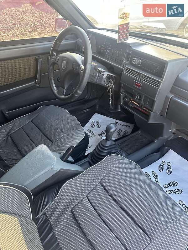 Хэтчбек ВАЗ / Lada 2109 2006 в Смеле