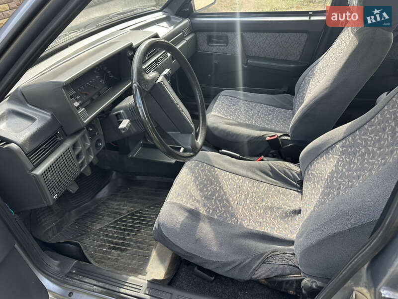 Хэтчбек ВАЗ / Lada 2109 2006 в Николаеве