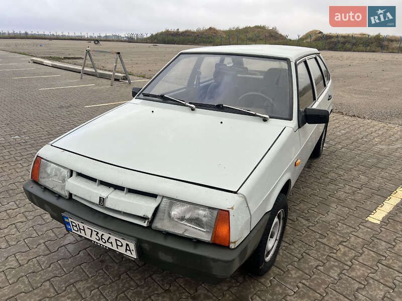 Хэтчбек ВАЗ / Lada 2109 1990 в Одессе фото 32 Хэтчбек ВАЗ / Lada 2109 1990 в Одессе