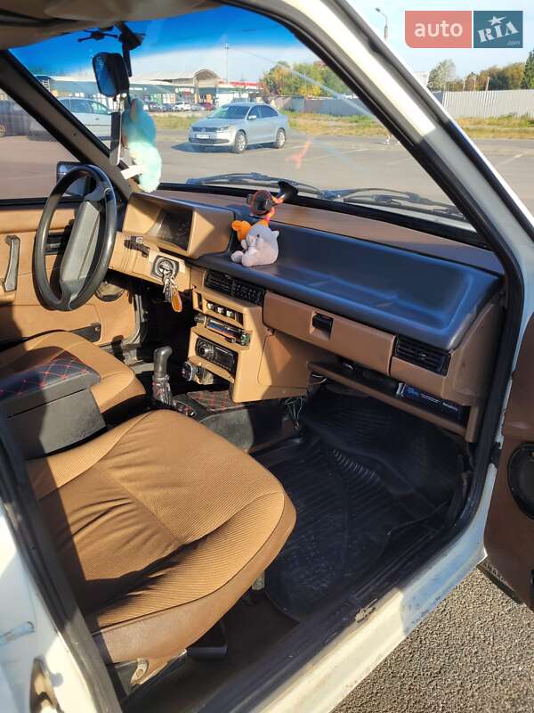 Хэтчбек ВАЗ / Lada 2109 1988 в Харькове фото 17 Хэтчбек ВАЗ / Lada 2109 1988 в Харькове