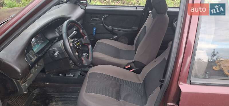 Хэтчбек ВАЗ / Lada 2109 1998 в Староконстантинове фото 6 Хэтчбек ВАЗ / Lada 2109 1998 в Староконстантинове