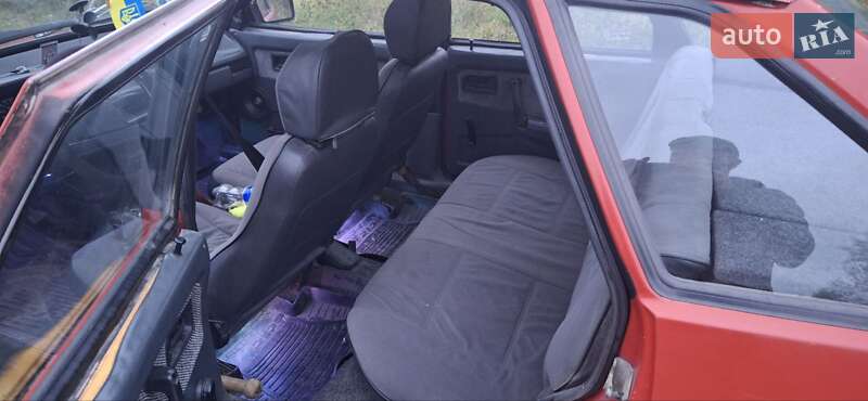 Хэтчбек ВАЗ / Lada 2109 1992 в Хорошеве фото 3 Хэтчбек ВАЗ / Lada 2109 1992 в Хорошеве