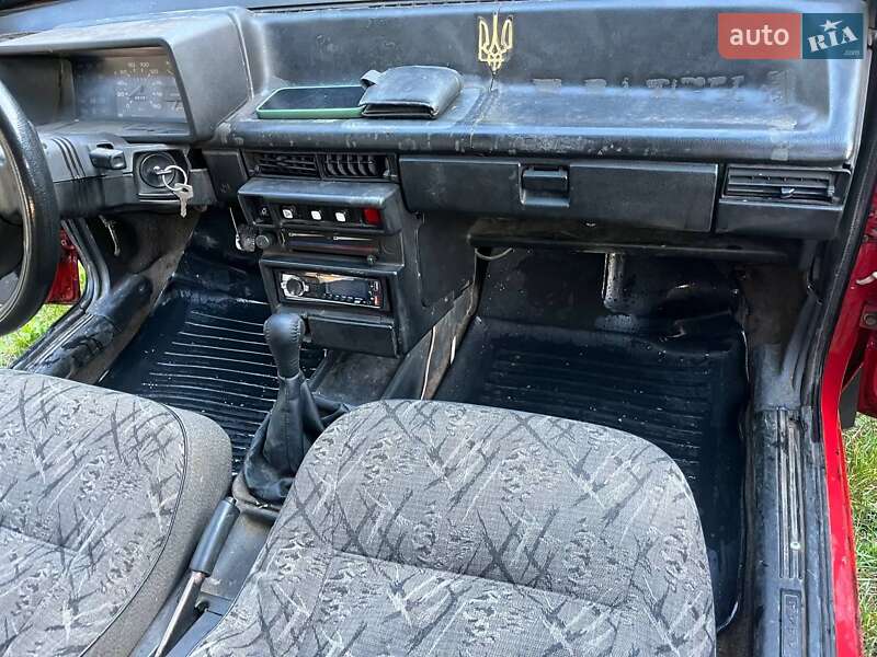 Хэтчбек ВАЗ / Lada 2109 1992 в Рогатине