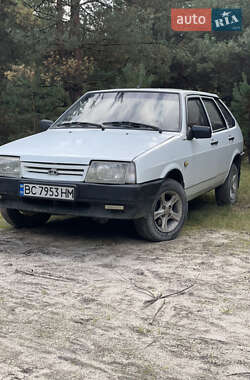 Хетчбек ВАЗ / Lada 2109 1990 в Жовкві