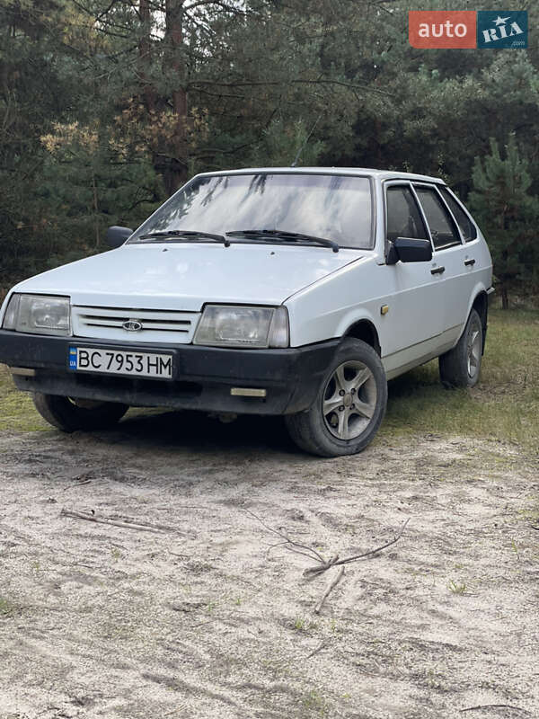 Хетчбек ВАЗ / Lada 2109 1990 в Жовкві фото Хетчбек ВАЗ / Lada 2109 1990 в Жовкві