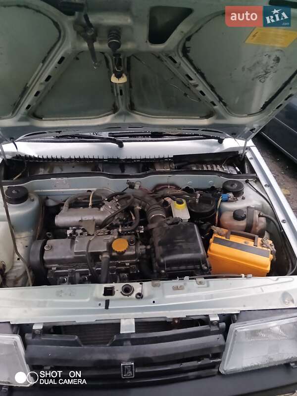 Хэтчбек ВАЗ / Lada 2109 2005 в Ахтырке фото 5 Хэтчбек ВАЗ / Lada 2109 2005 в Ахтырке