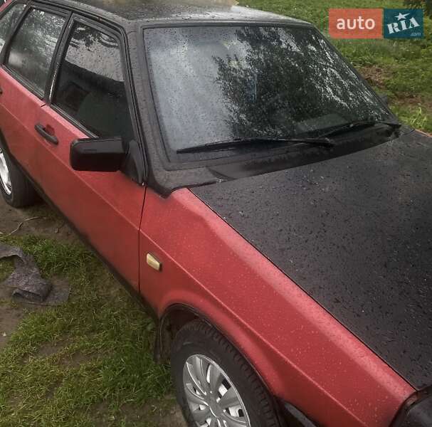 Хэтчбек ВАЗ / Lada 2109 1988 в Козельце