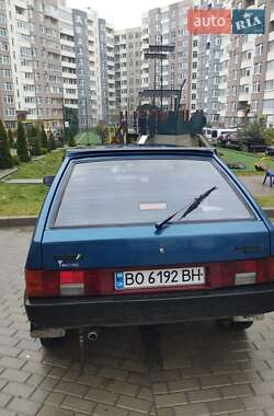 Хэтчбек ВАЗ 2109 1997 в 