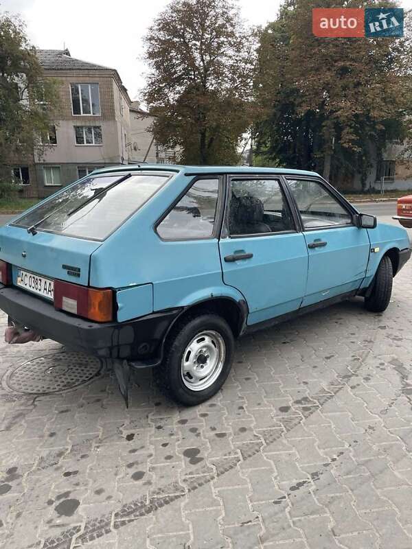Хэтчбек ВАЗ / Lada 2109 1992 в Горохове