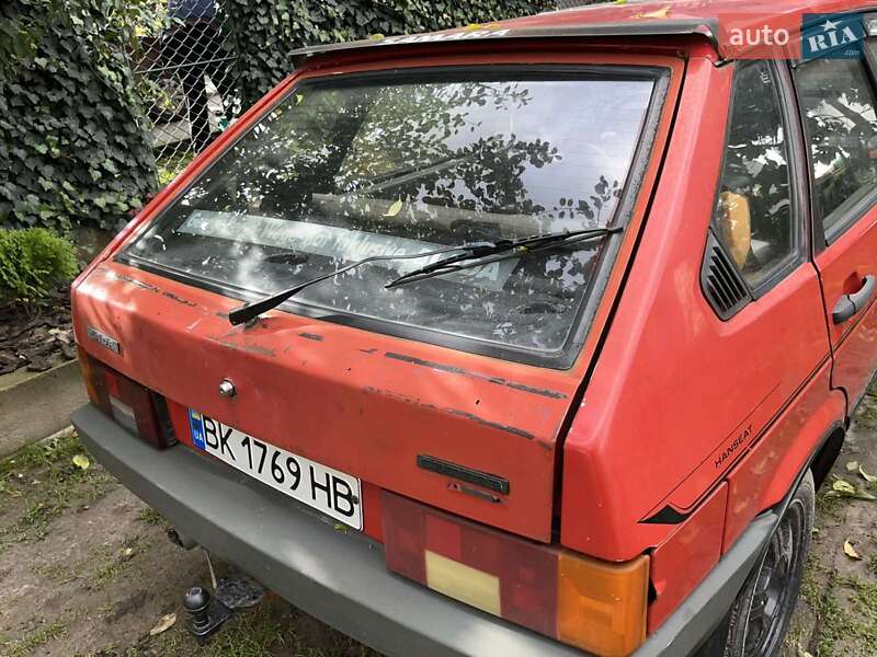 Хетчбек ВАЗ / Lada 2109 1990 в Дубні фото 7 Хетчбек ВАЗ / Lada 2109 1990 в Дубні