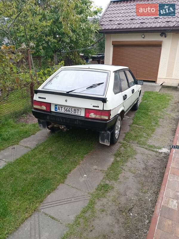 Хэтчбек ВАЗ / Lada 2109 1992 в Ивано-Франковске