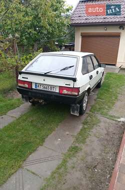 Хэтчбек ВАЗ 2109 1992 в 
