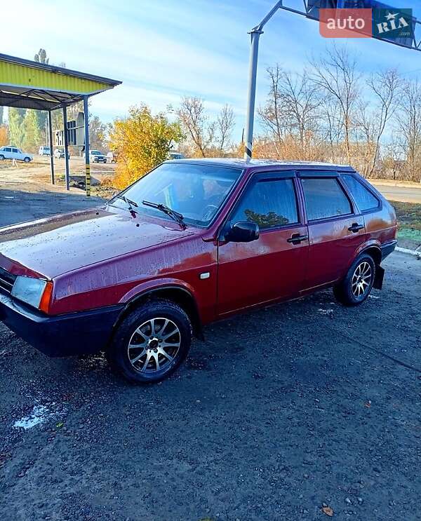 Хэтчбек ВАЗ / Lada 2109 1992 в Изюме