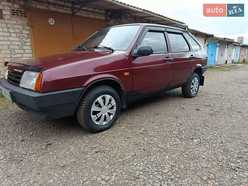 Хэтчбек ВАЗ / Lada 2109 2006 в Кривом Роге