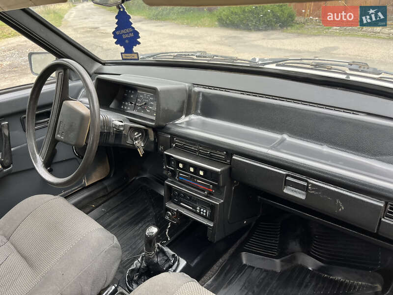 Хэтчбек ВАЗ / Lada 2109 1992 в Надворной фото 11 Хэтчбек ВАЗ / Lada 2109 1992 в Надворной