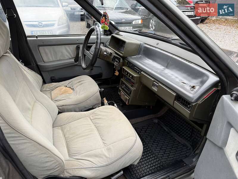 Хэтчбек ВАЗ / Lada 2109 1990 в Хмельницком
