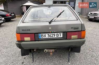 Хэтчбек ВАЗ 2109 1990 в 