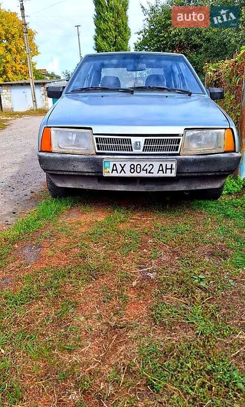 Хетчбек ВАЗ / Lada 2109 1990 в Краснограді фото 6 Хетчбек ВАЗ / Lada 2109 1990 в Краснограді