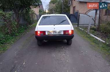 Хэтчбек ВАЗ 2109 1993 в  фото 9 Хэтчбек ВАЗ 2109 1993 в