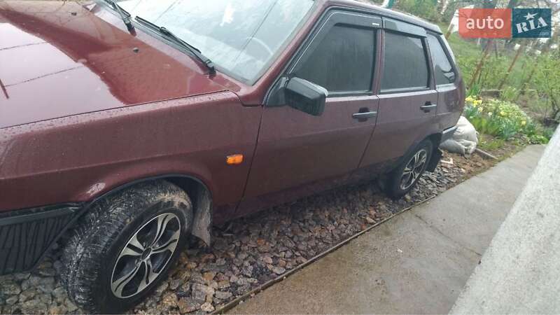 Хэтчбек ВАЗ / Lada 2109 2006 в Виннице фото Хэтчбек ВАЗ / Lada 2109 2006 в Виннице