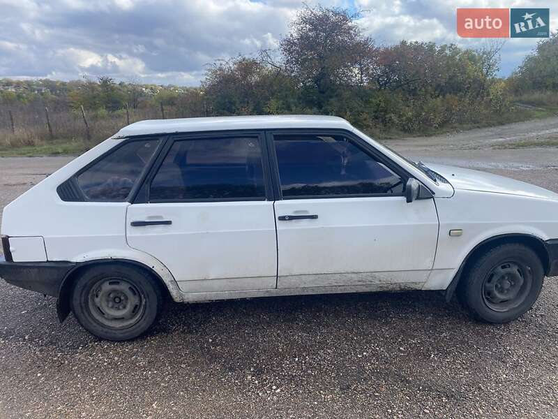 Хетчбек ВАЗ / Lada 2109 1991 в Знам'янці фото 3 Хетчбек ВАЗ / Lada 2109 1991 в Знам'янці