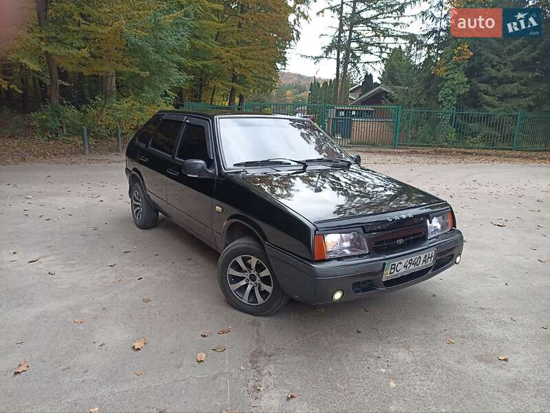 Хетчбек ВАЗ / Lada 2109 1997 в Львові