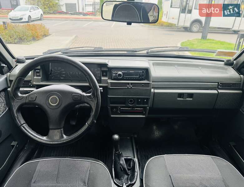 Хэтчбек ВАЗ / Lada 2109 2006 в Белогородке