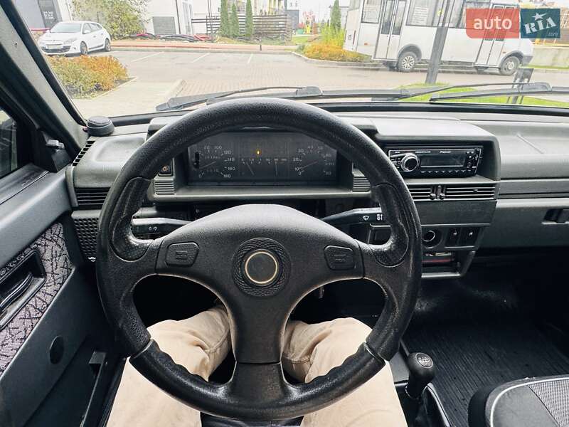 Хэтчбек ВАЗ / Lada 2109 2006 в Белогородке