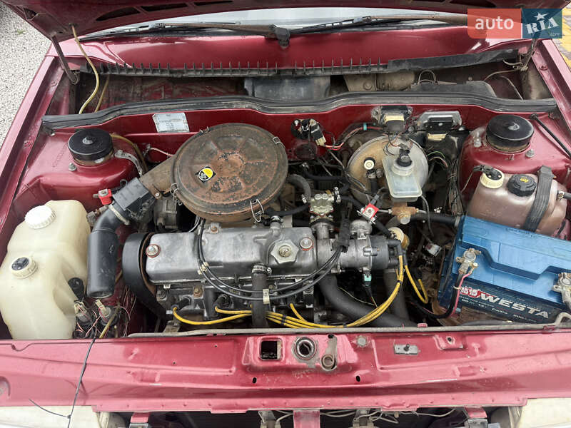 Хетчбек ВАЗ / Lada 2109 2002 в Запоріжжі фото 10 Хетчбек ВАЗ / Lada 2109 2002 в Запоріжжі
