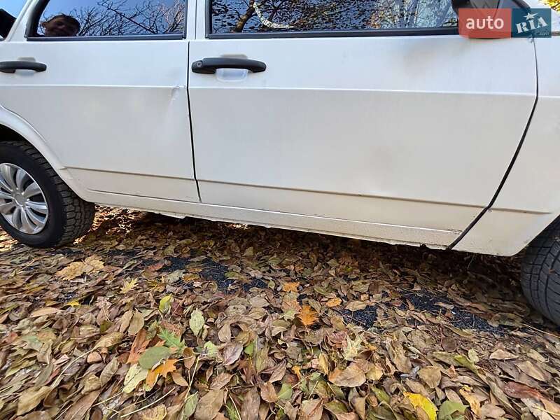 Хэтчбек ВАЗ / Lada 2109 1993 в Зборове фото 22 Хэтчбек ВАЗ / Lada 2109 1993 в Зборове