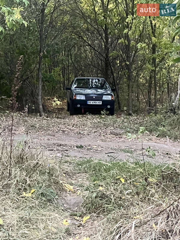 Хэтчбек ВАЗ / Lada 2109 2008 в Николаеве фото 2 Хэтчбек ВАЗ / Lada 2109 2008 в Николаеве