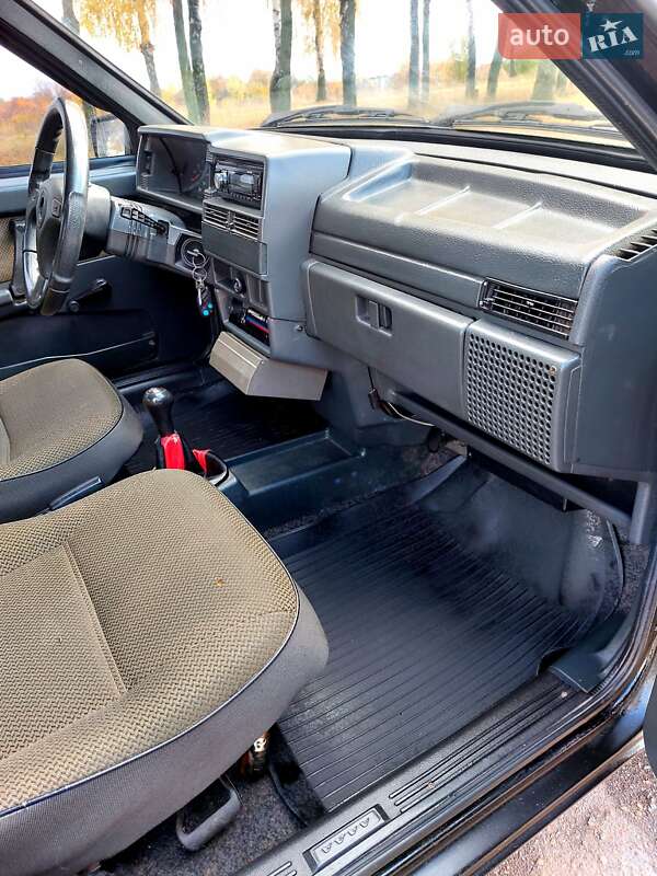 Хэтчбек ВАЗ / Lada 2109 2006 в Тростянце фото 47 Хэтчбек ВАЗ / Lada 2109 2006 в Тростянце