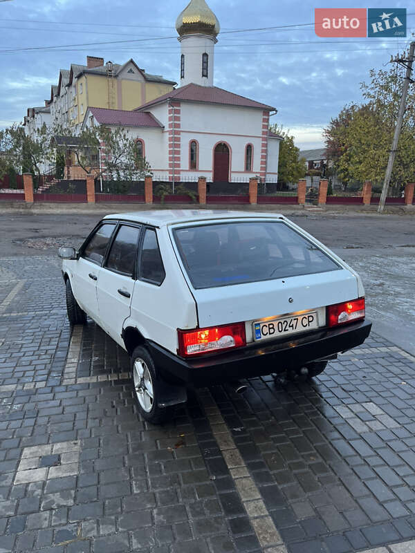 Хэтчбек ВАЗ / Lada 2109 1992 в Бахмаче