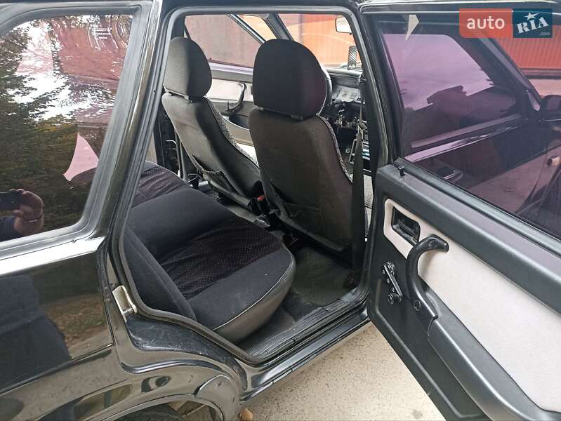 Хетчбек ВАЗ / Lada 2109 1997 в Львові