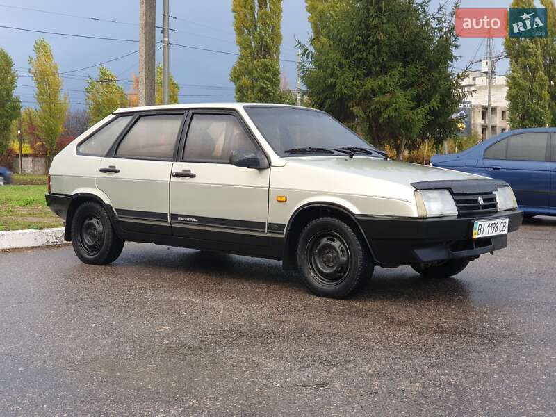 Хетчбек ВАЗ / Lada 2109 2007 в Кременчуці фото 9 Хетчбек ВАЗ / Lada 2109 2007 в Кременчуці