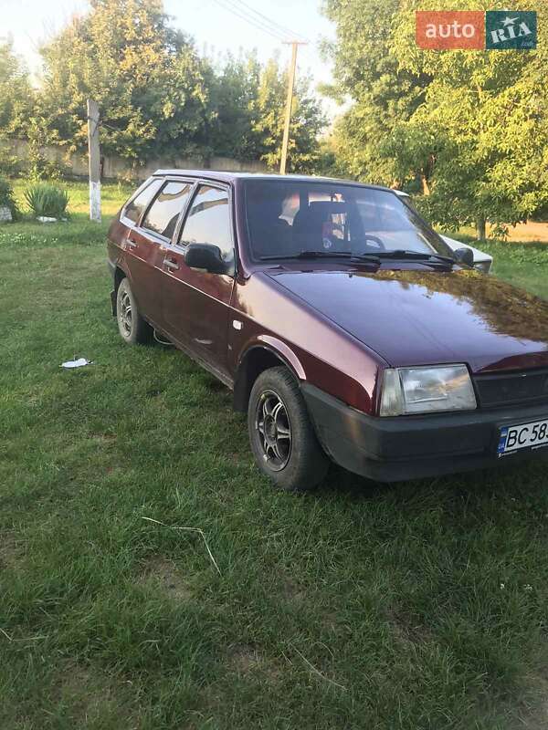Хетчбек ВАЗ / Lada 2109 1993 в Львові фото 2 Хетчбек ВАЗ / Lada 2109 1993 в Львові