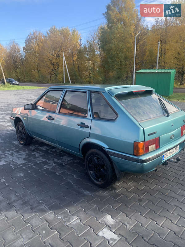 Хэтчбек ВАЗ / Lada 2109 1998 в Комарному