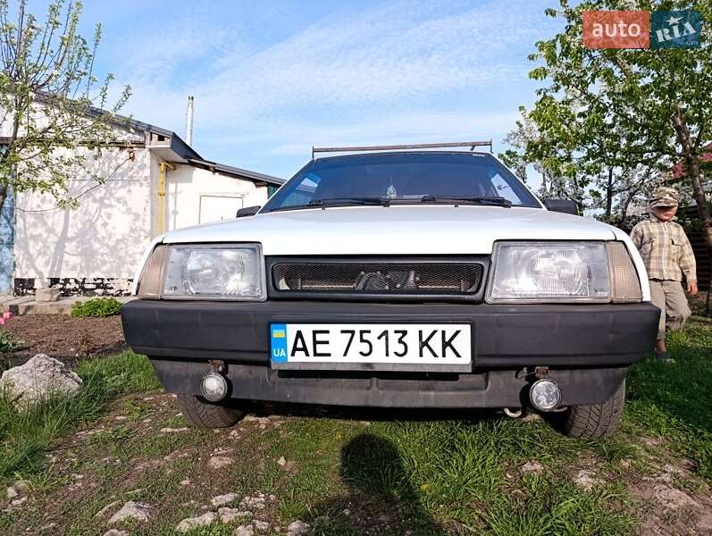 Хэтчбек ВАЗ / Lada 2109 2008 в Каменском фото 7 Хэтчбек ВАЗ / Lada 2109 2008 в Каменском