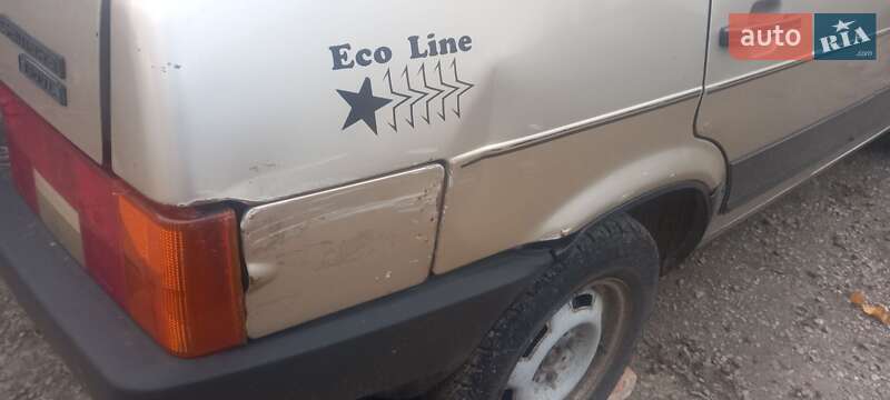 Хэтчбек ВАЗ / Lada 2109 1998 в Киеве фото 6 Хэтчбек ВАЗ / Lada 2109 1998 в Киеве