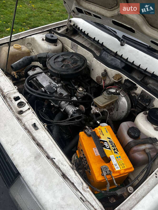 Хэтчбек ВАЗ / Lada 2109 1988 в Березане фото 9 Хэтчбек ВАЗ / Lada 2109 1988 в Березане
