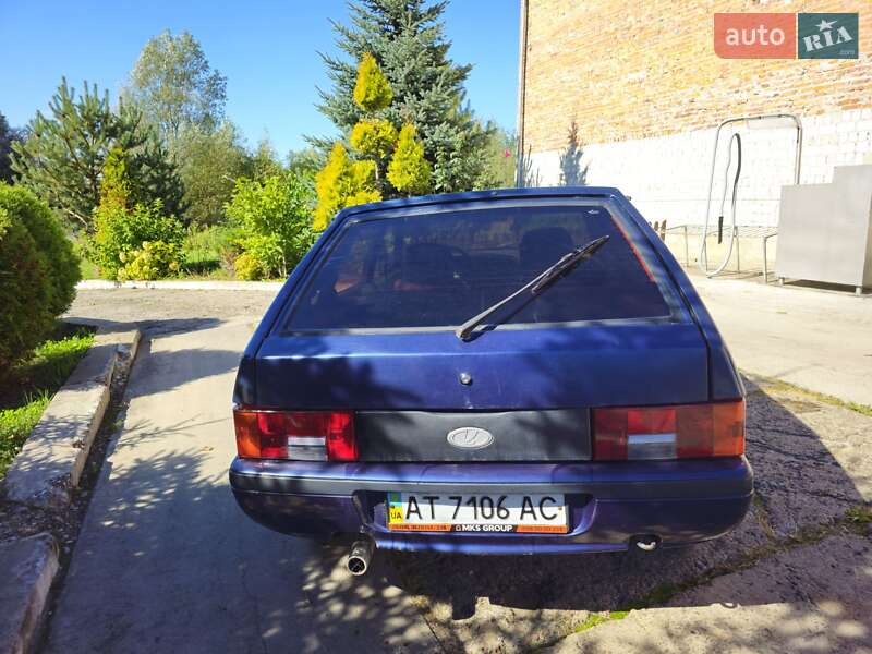 Хэтчбек ВАЗ / Lada 2109 1998 в Новом Роздоле