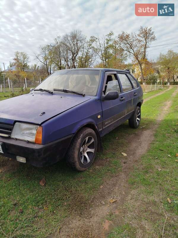 Хэтчбек ВАЗ / Lada 2109 1993 в Очакове