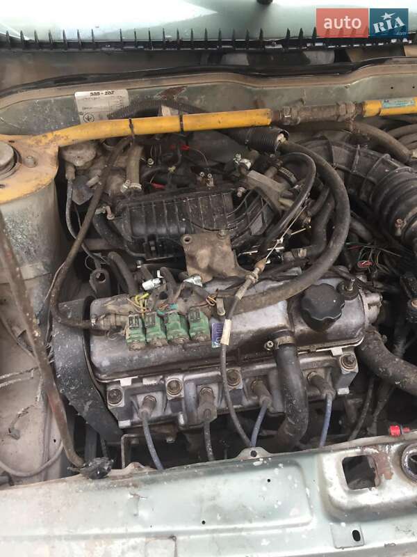 Хэтчбек ВАЗ / Lada 2109 2005 в Золочеве фото 7 Хэтчбек ВАЗ / Lada 2109 2005 в Золочеве