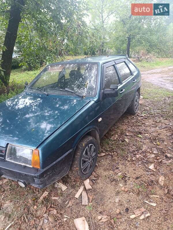 Хетчбек ВАЗ / Lada 2109 2001 в Тиврову фото 6 Хетчбек ВАЗ / Lada 2109 2001 в Тиврову