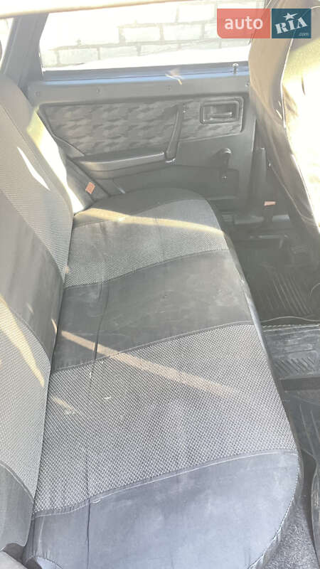 Хетчбек ВАЗ / Lada 2109 2000 в Зміїві фото 14 Хетчбек ВАЗ / Lada 2109 2000 в Зміїві