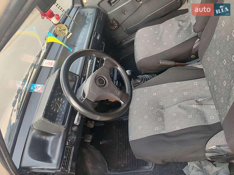 Хэтчбек ВАЗ / Lada 2109 1993 в Городке фото 8 Хэтчбек ВАЗ / Lada 2109 1993 в Городке