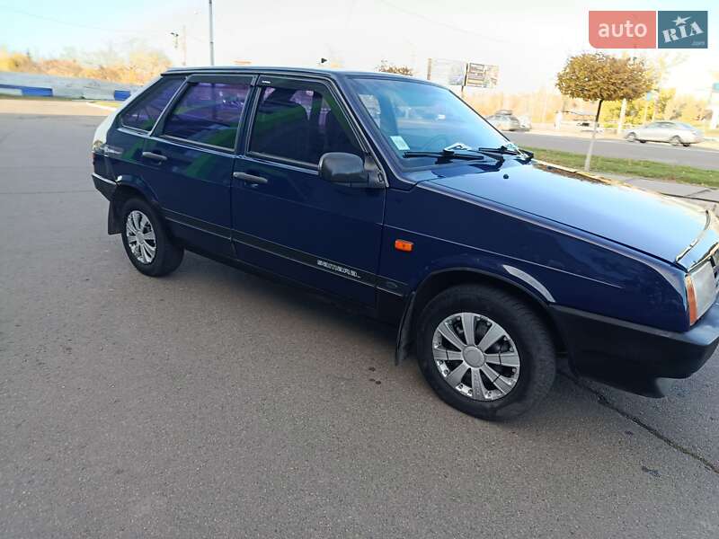 Хэтчбек ВАЗ / Lada 2109 2006 в Кривом Роге